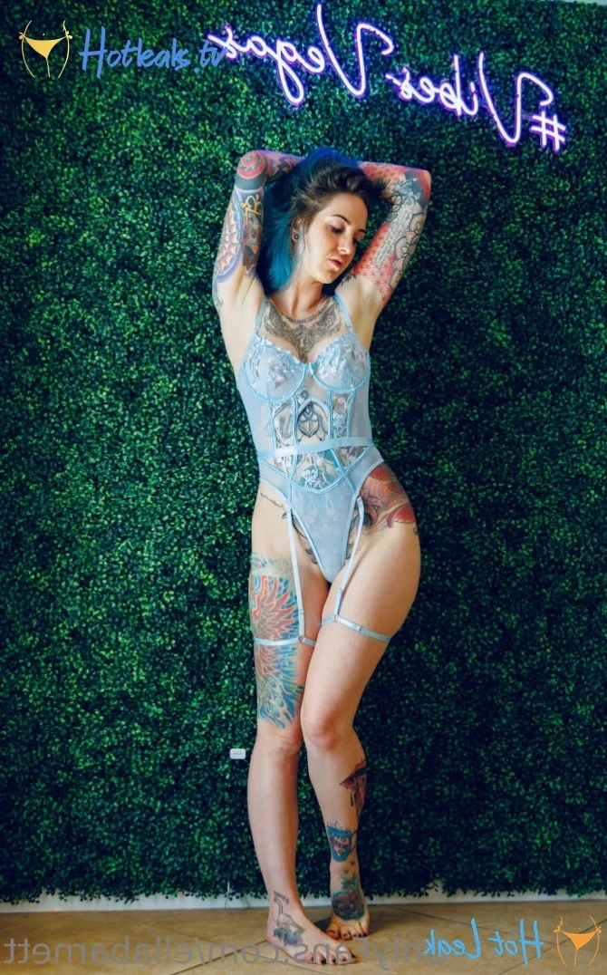 Ella Barnett-  Bisexual Tattooed Mom [ ellabarnett ] Onlyfans leaked photo 12778351 on Hotleaks.tv