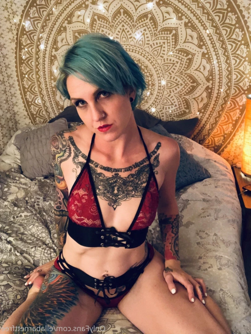 Ella Barnett-  Bisexual Tattooed Mom [ ellabarnett ] Onlyfans leaked photo 12825726 on Hotleaks.tv