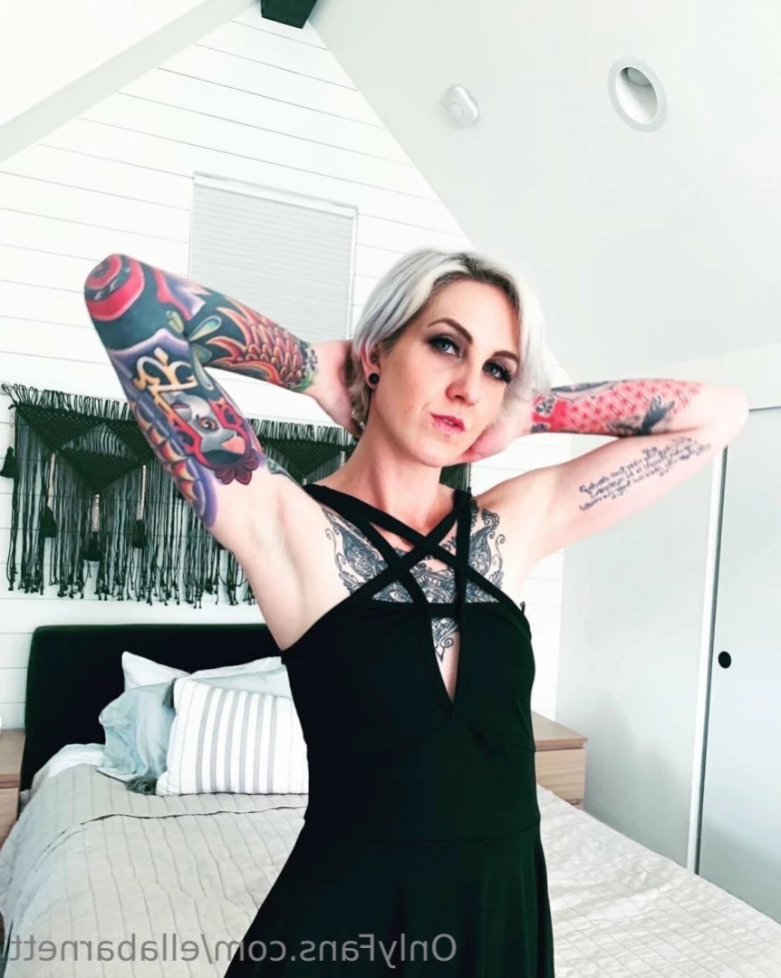 Ella Barnett-  Bisexual Tattooed Mom [ ellabarnett ] Onlyfans leaked photo 13252065 on Hotleaks.tv