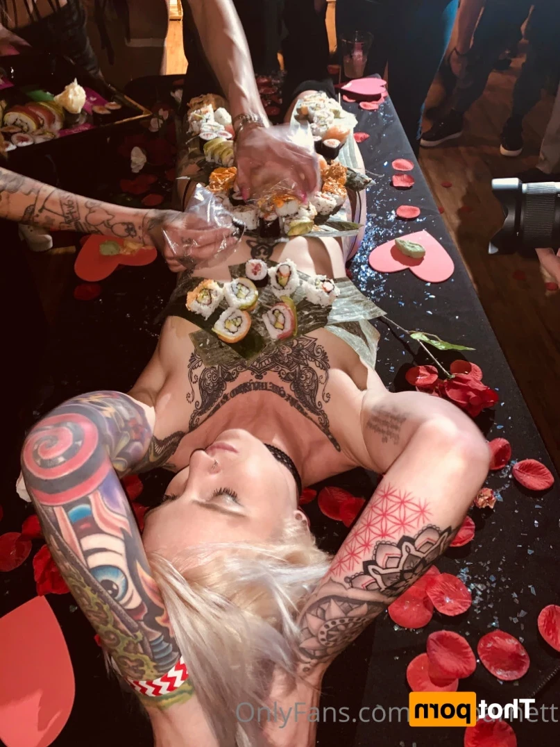 Ella Barnett-  Bisexual Tattooed Mom [ ellabarnett ] Onlyfans leaked photo 13396913 on Hotleaks.tv