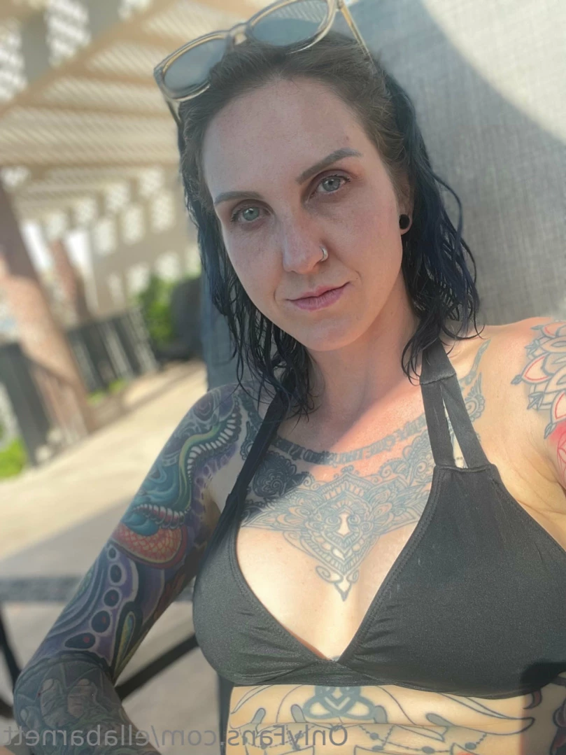 Ella Barnett-  Bisexual Tattooed Mom [ ellabarnett ] Onlyfans leaked photo 13442210 on Hotleaks.tv