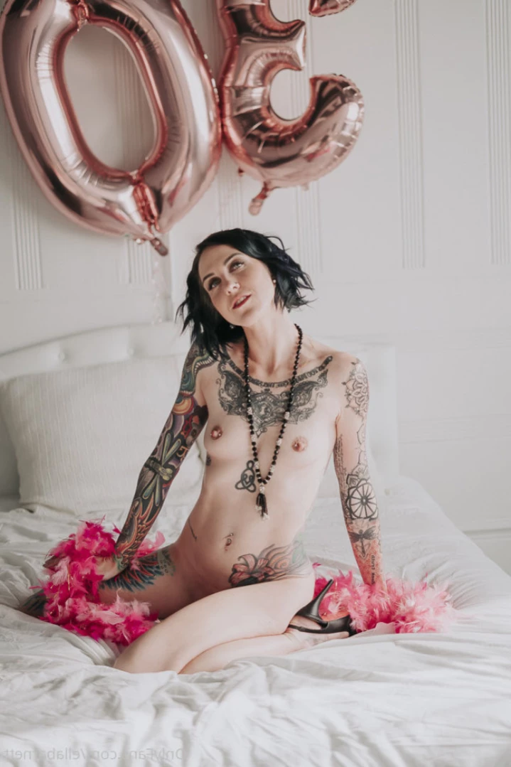 Ella Barnett-  Bisexual Tattooed Mom [ ellabarnett ] Onlyfans leaked photo 13959850 on Hotleaks.tv