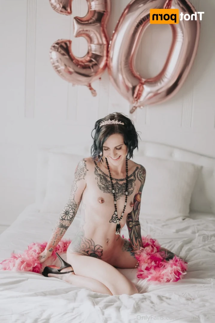 Ella Barnett-  Bisexual Tattooed Mom [ ellabarnett ] Onlyfans leaked photo 14115486 on Hotleaks.tv