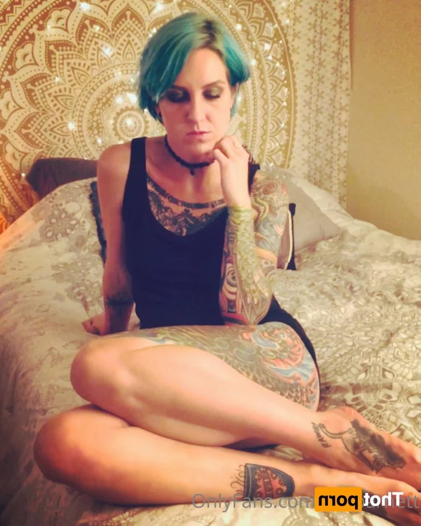 Ella Barnett-  Bisexual Tattooed Mom [ ellabarnett ] Onlyfans leaked photo 14154224 on Hotleaks.tv