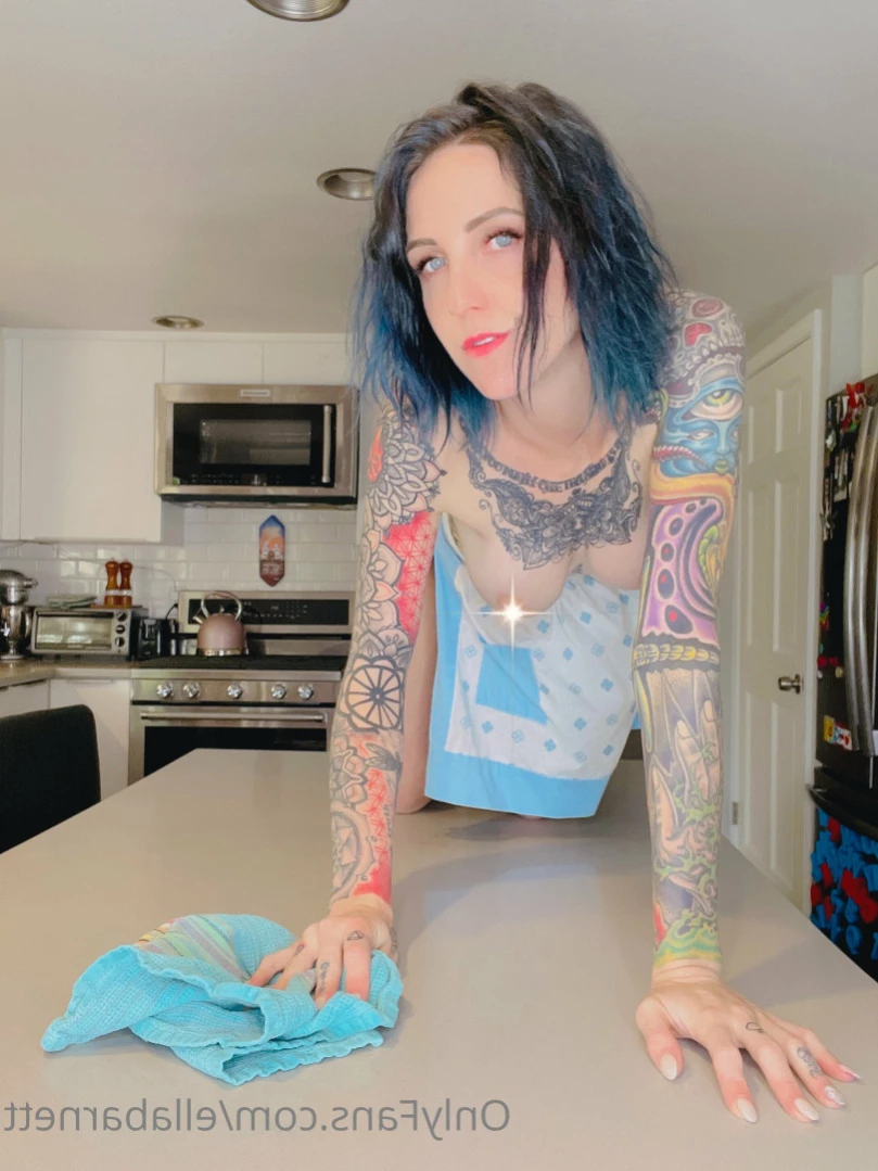 Ella Barnett-  Bisexual Tattooed Mom [ ellabarnett ] Onlyfans leaked photo 14165627 on Hotleaks.tv