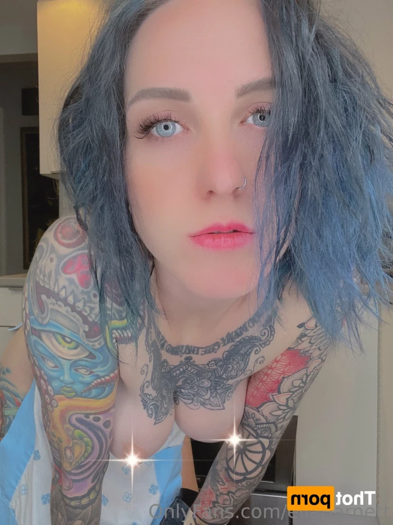 Ella Barnett-  Bisexual Tattooed Mom [ ellabarnett ] Onlyfans leaked photo 14383473 on Hotleaks.tv