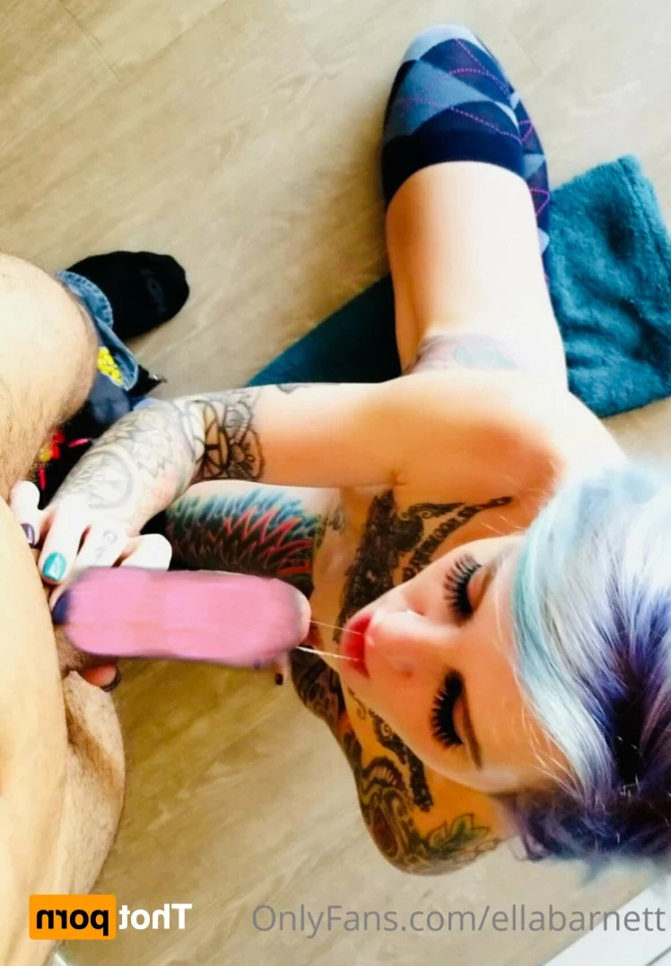 Ella Barnett-  Bisexual Tattooed Mom [ ellabarnett ] Onlyfans leaked photo 14384218 on Hotleaks.tv