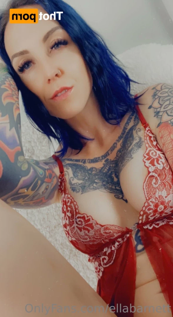 Ella Barnett-  Bisexual Tattooed Mom [ ellabarnett ] Onlyfans leaked photo 14384454 on Hotleaks.tv
