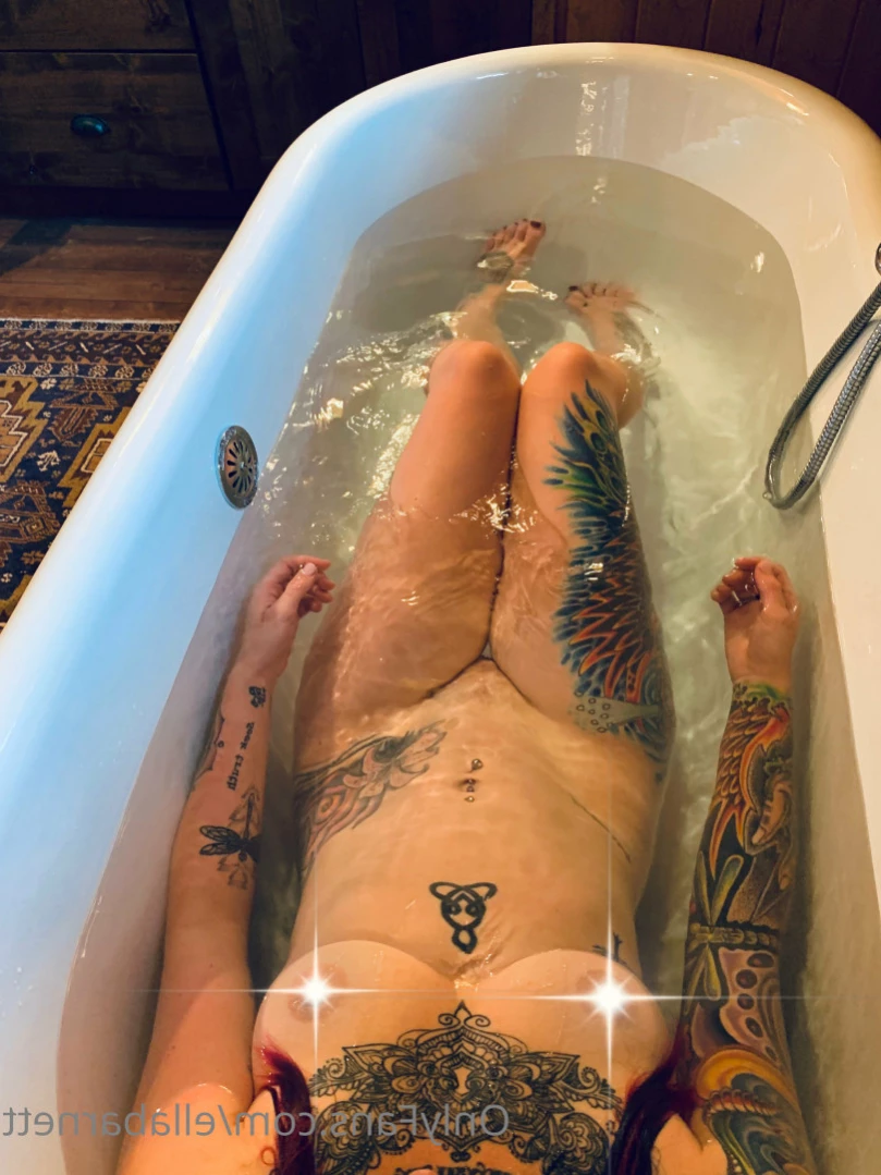 Ella Barnett-  Bisexual Tattooed Mom [ ellabarnett ] Onlyfans leaked photo 14384639 on Hotleaks.tv