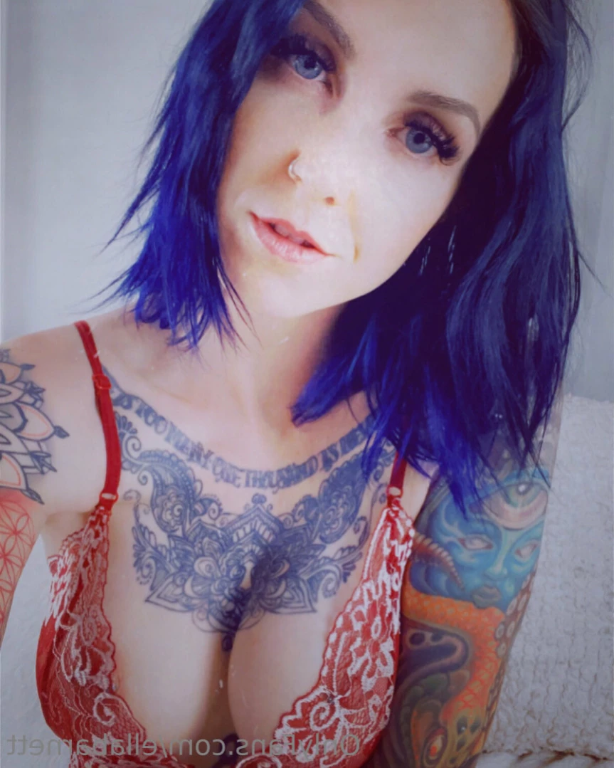 Ella Barnett-  Bisexual Tattooed Mom [ ellabarnett ] Onlyfans leaked photo 14384749 on Hotleaks.tv