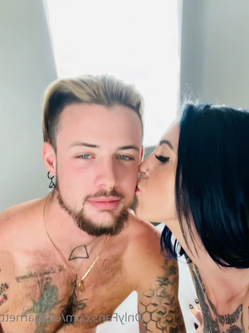 Ella Barnett-  Bisexual Tattooed Mom [ ellabarnett ] Onlyfans leaked photo 14389461 on Hotleaks.tv