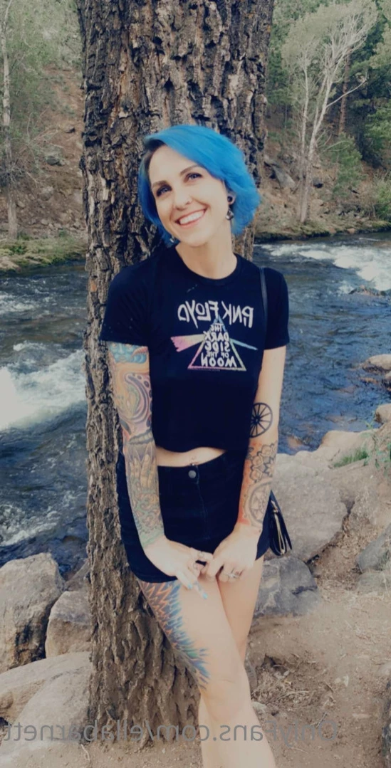 Ella Barnett-  Bisexual Tattooed Mom [ ellabarnett ] Onlyfans leaked photo 14389784 on Hotleaks.tv