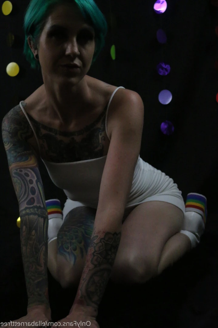 Ella Barnett-  Bisexual Tattooed Mom [ ellabarnett ] Onlyfans leaked photo 14399194 on Hotleaks.tv