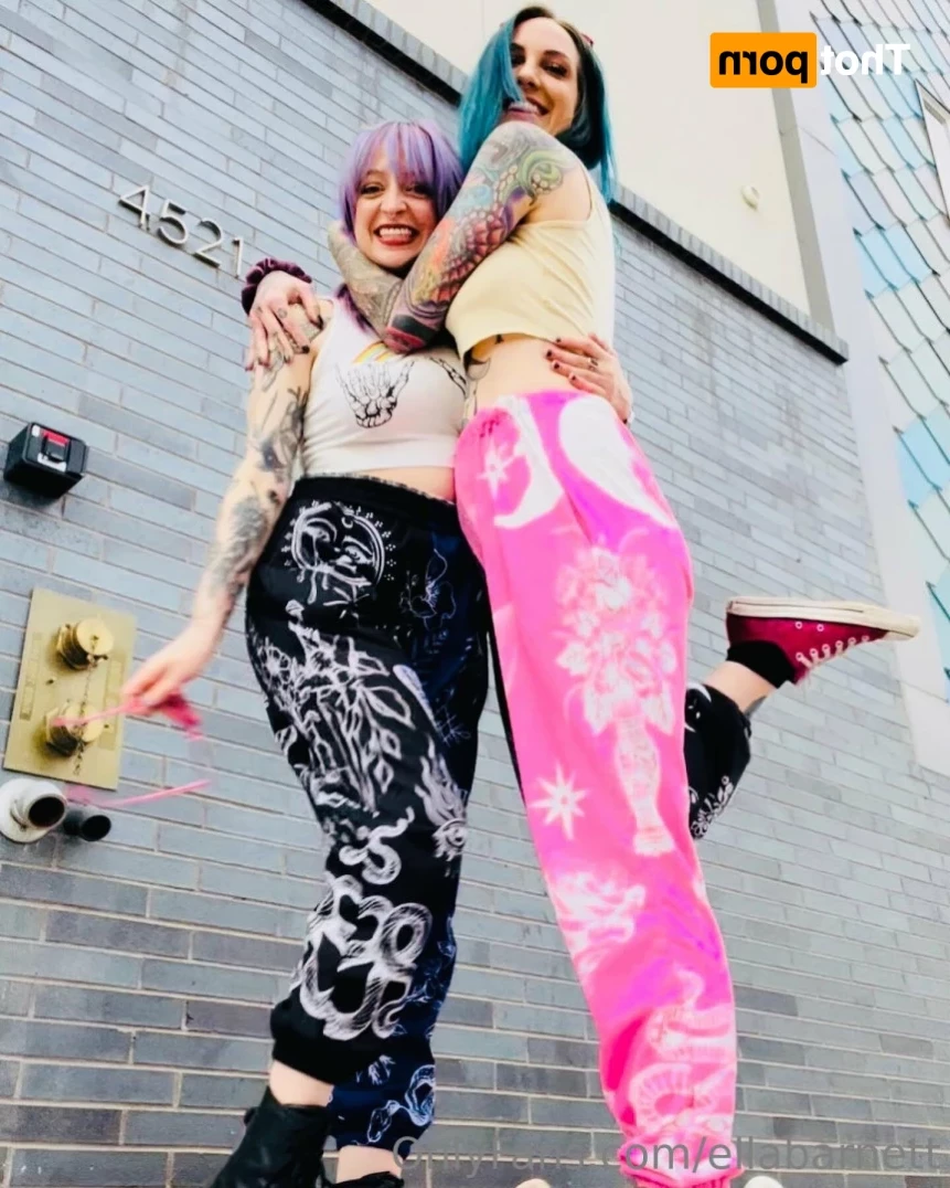 Ella Barnett-  Bisexual Tattooed Mom [ ellabarnett ] Onlyfans leaked photo 14785684 on Hotleaks.tv