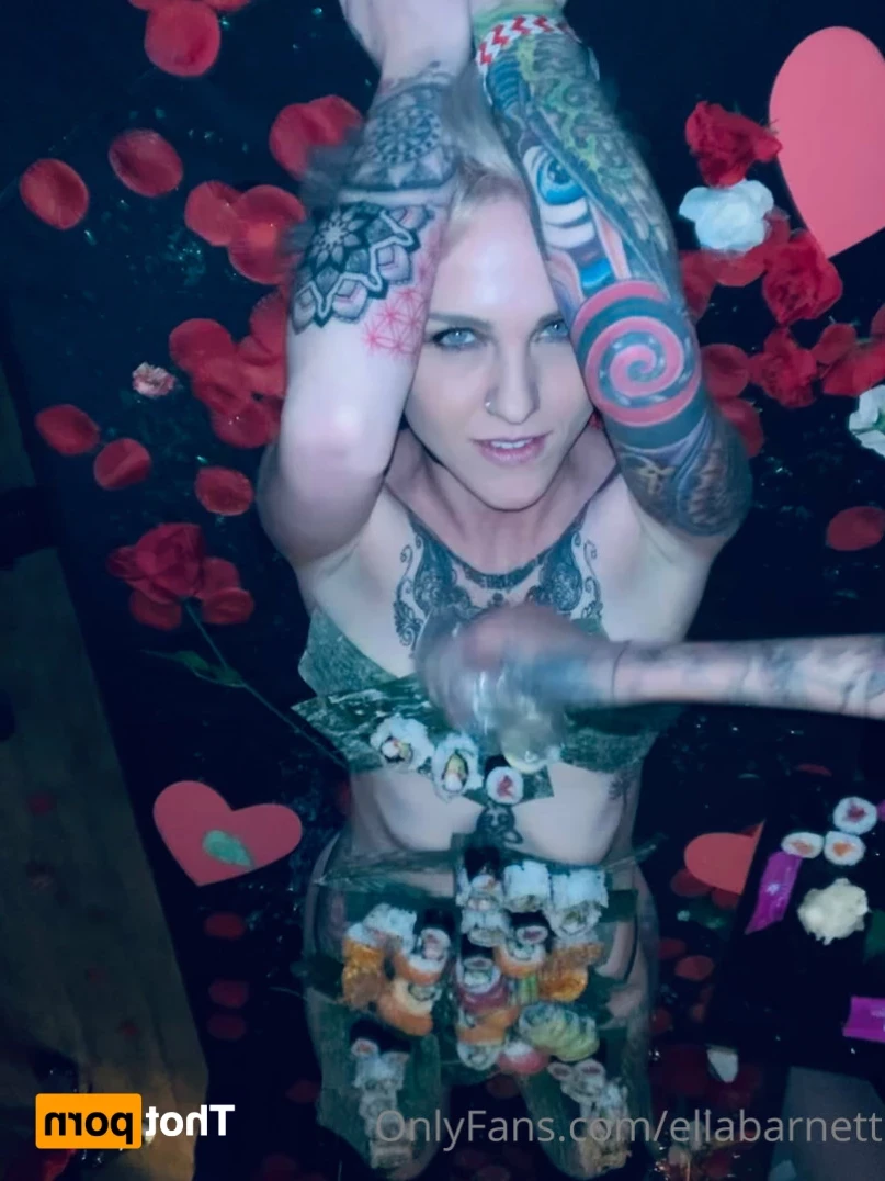 Ella Barnett-  Bisexual Tattooed Mom [ ellabarnett ] Onlyfans leaked photo 14998998 on Hotleaks.tv