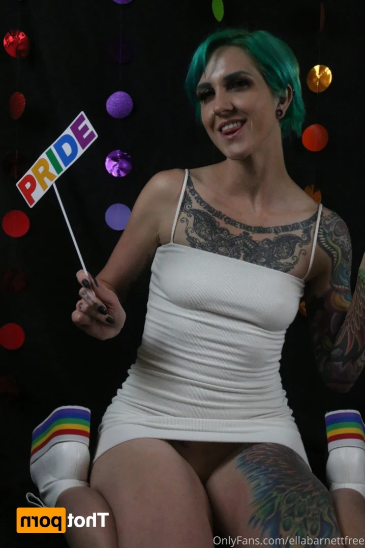 Ella Barnett-  Bisexual Tattooed Mom [ ellabarnett ] Onlyfans leaked photo 15366303 on Hotleaks.tv
