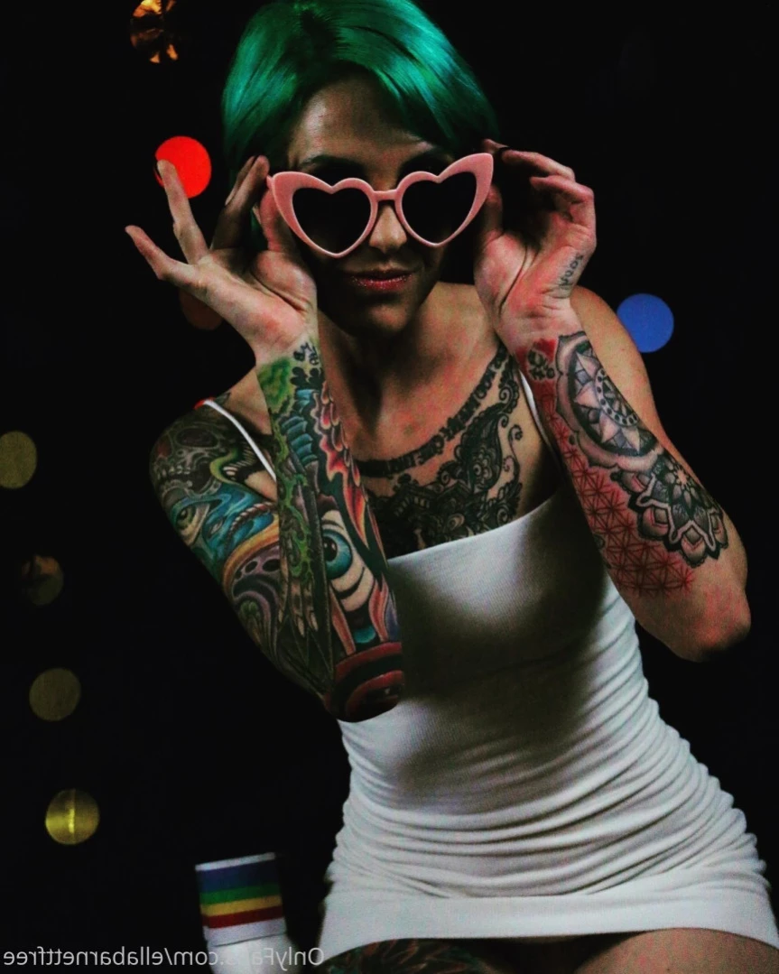 Ella Barnett-  Bisexual Tattooed Mom [ ellabarnett ] Onlyfans leaked photo 15464894 on Hotleaks.tv