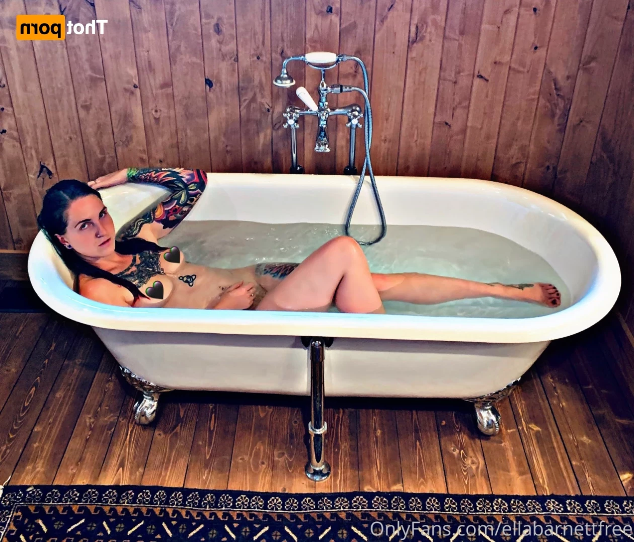 Ella Barnett-  Bisexual Tattooed Mom [ ellabarnett ] Onlyfans leaked photo 15465257 on Hotleaks.tv