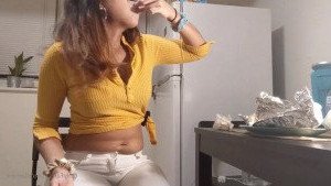 ellaeating Onlyfans leaked video 3327025 on Hotleaks.tv