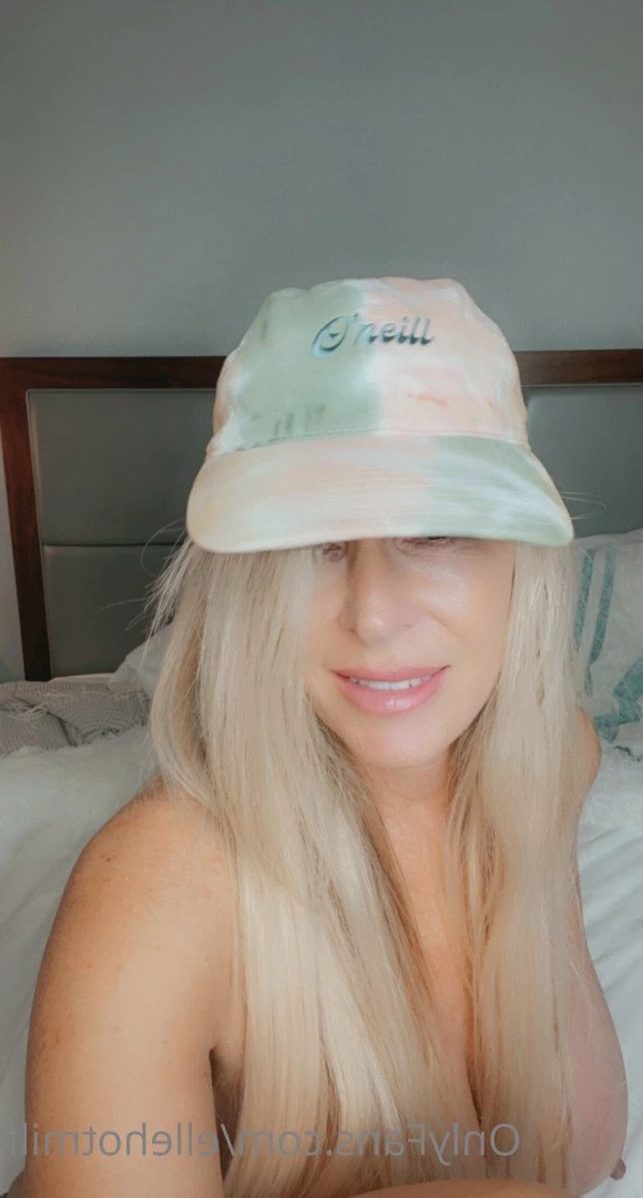 ellehotmom Onlyfans leaked photo 3835053 on Hotleaks.tv