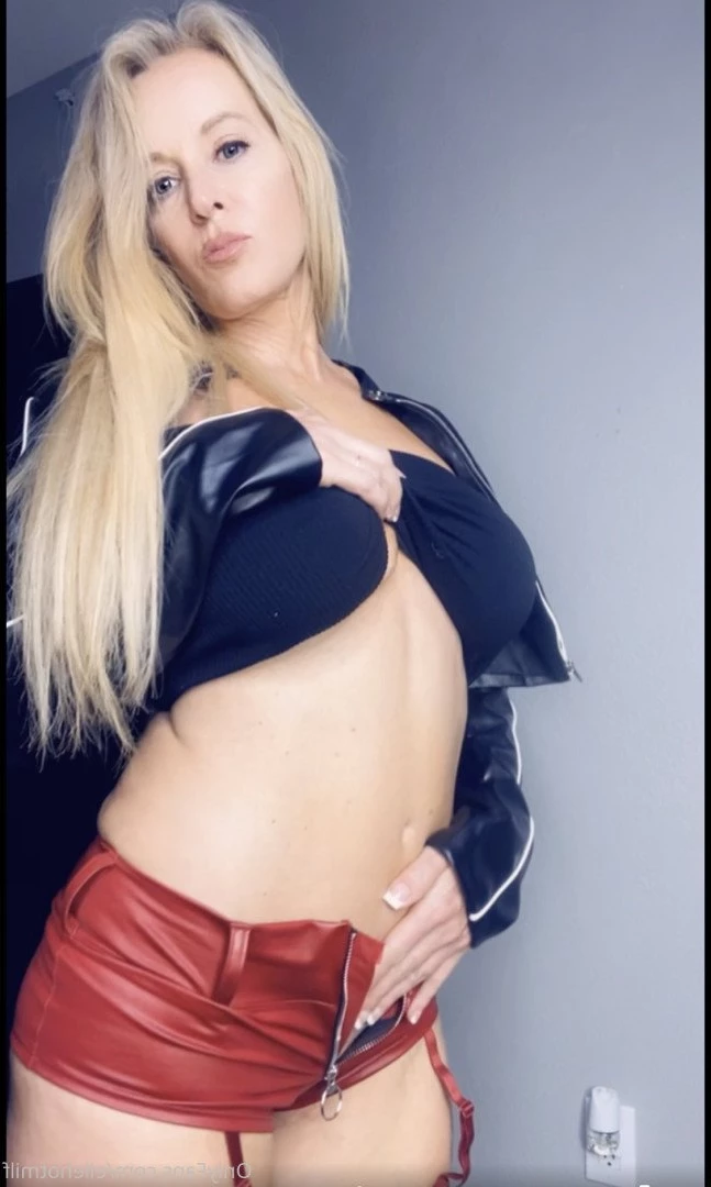 ellehotmom Onlyfans leaked photo 3986167 on Hotleaks.tv