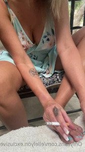 3328077