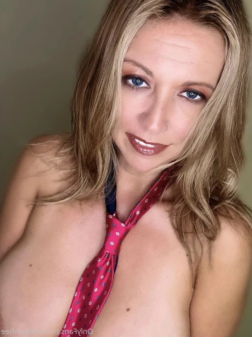 ellelyon.exclusive Onlyfans leaked photo 3423908 on Hotleaks.tv