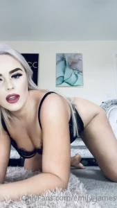 Emily [ emily_james ] Onlyfans leaked video 10636041 on Hotleaks.tv