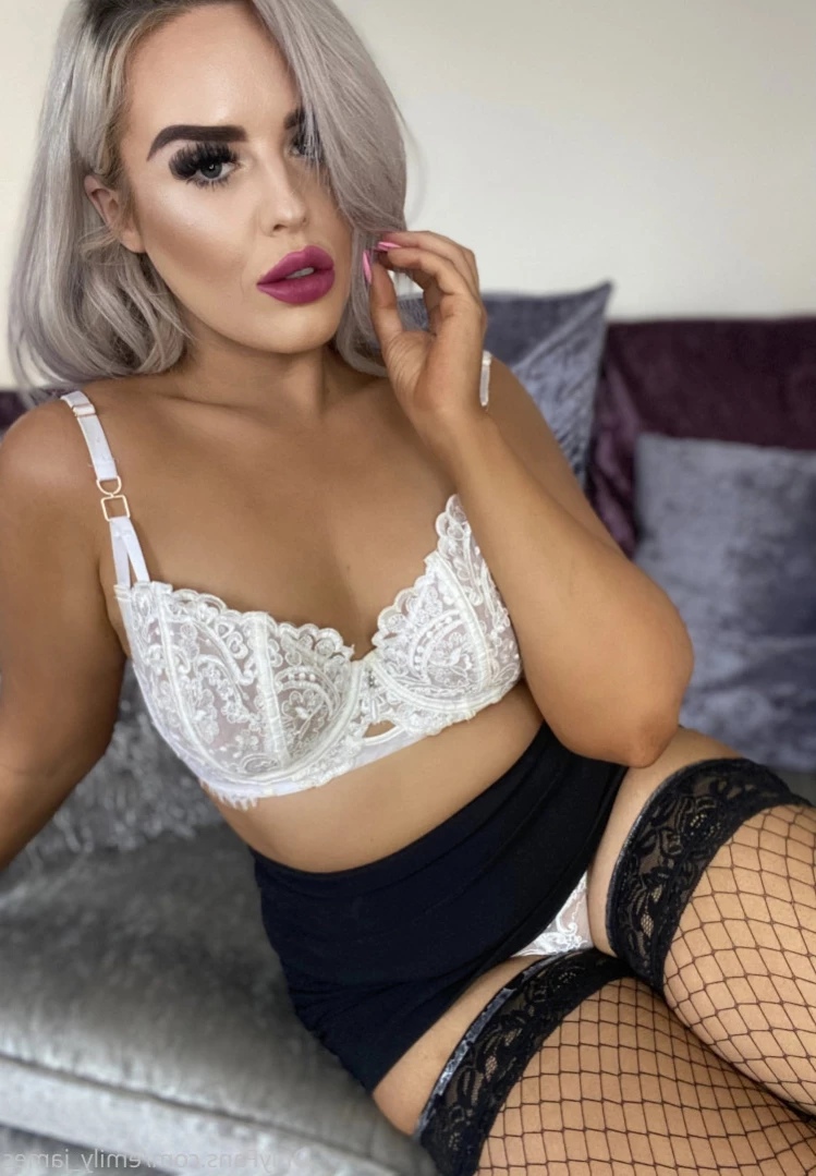 Emily [ emily_james ] Onlyfans leaked photo 13869404 on Hotleaks.tv