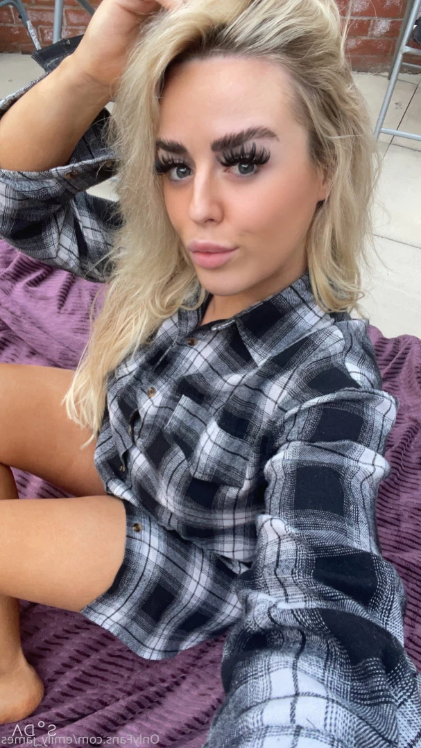 Emily [ emily_james ] Onlyfans leaked photo 14400872 on Hotleaks.tv