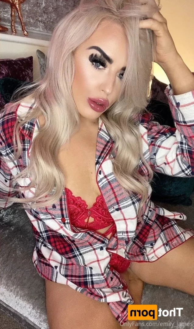Emily [ emily_james ] Onlyfans leaked photo 14401374 on Hotleaks.tv