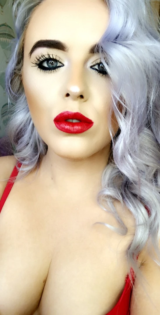 Emily [ emily_james ] Onlyfans leaked photo 14402736 on Hotleaks.tv