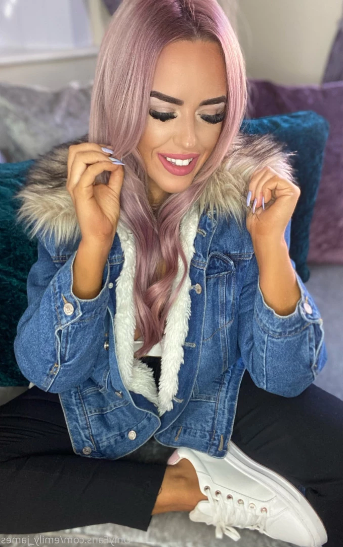 Emily [ emily_james ] Onlyfans leaked photo 14412504 on Hotleaks.tv