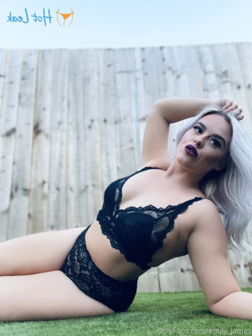 Emily [ emily_james ] Onlyfans leaked photo 14412939 on Hotleaks.tv