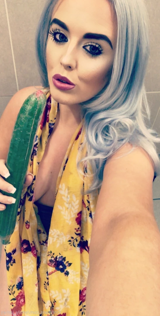 Emily [ emily_james ] Onlyfans leaked photo 14658074 on Hotleaks.tv