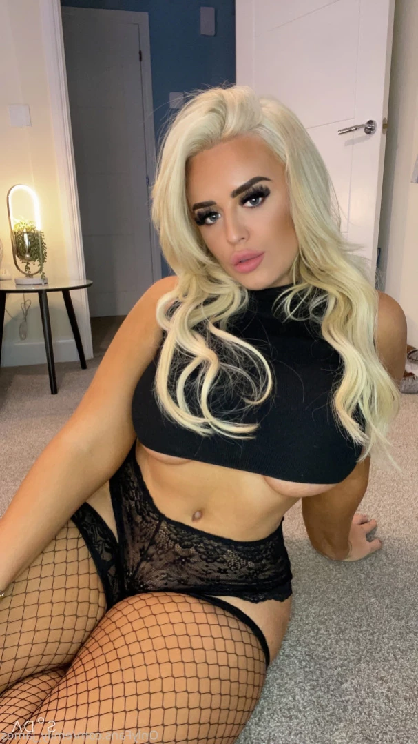 Emily [ emily_james ] Onlyfans leaked photo 15100874 on Hotleaks.tv