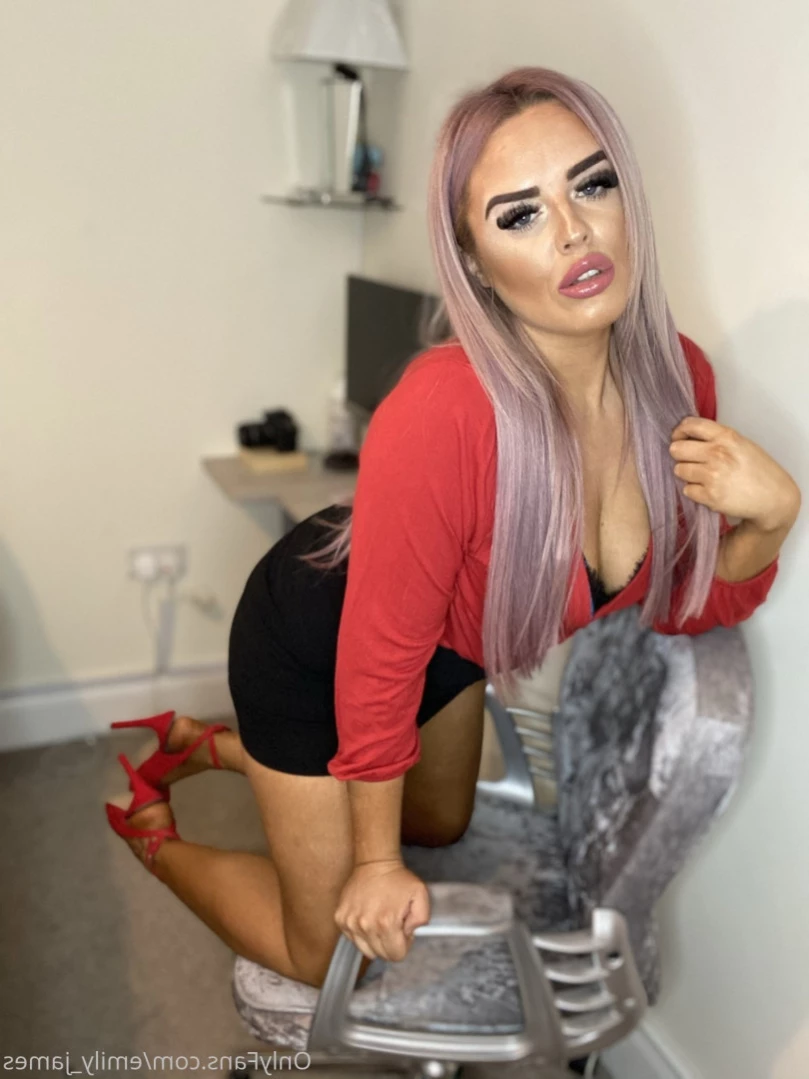 Emily [ emily_james ] Onlyfans leaked photo 15204198 on Hotleaks.tv