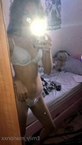 Emily [ emily_marionxx ] Onlyfans leaked video 3328806 on Hotleaks.tv