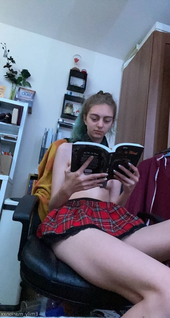 Emily [ emily_marionxx ] Onlyfans leaked photo 3564867 on Hotleaks.tv