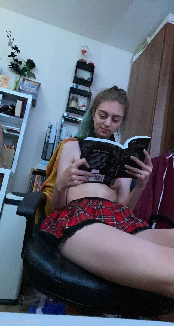 Emily [ emily_marionxx ] Onlyfans leaked photo 3565339 on Hotleaks.tv