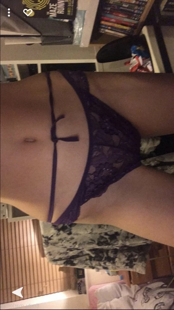 Emily [ emily_marionxx ] Onlyfans leaked photo 3565456 on Hotleaks.tv
