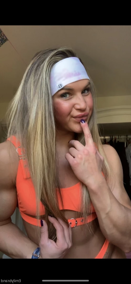 Emilybrand98 [ emilyjbrand98 ] Onlyfans leaked photo 11832703 on Hotleaks.tv