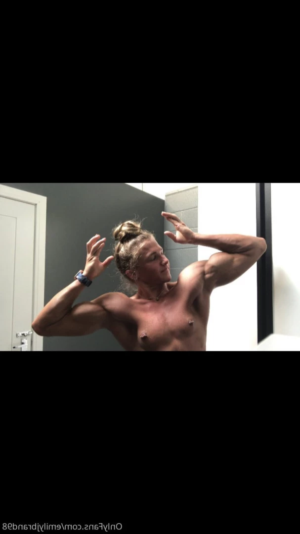 Emilybrand98 [ emilyjbrand98 ] Onlyfans leaked photo 14743961 on Hotleaks.tv