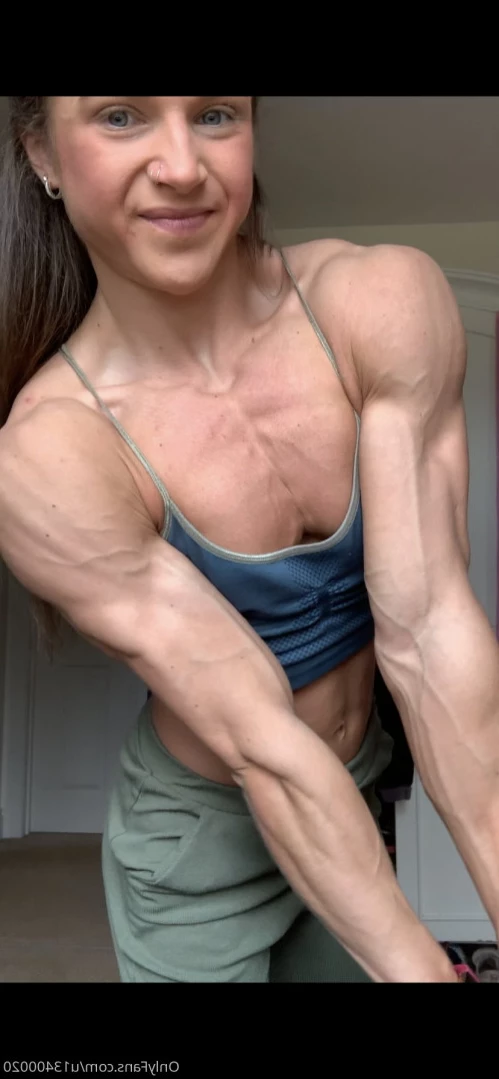 Emilybrand98 [ emilyjbrand98 ] Onlyfans leaked photo 14930085 on Hotleaks.tv