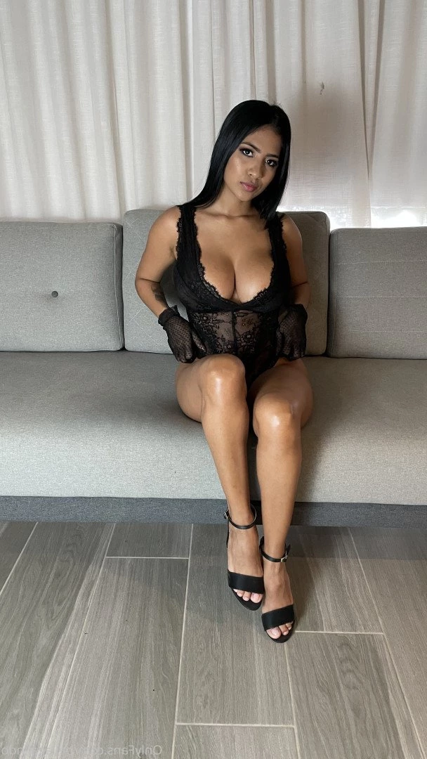 Bella 🌺 [ emilyvergara ] Onlyfans leaked photo 3433838 on Hotleaks.tv