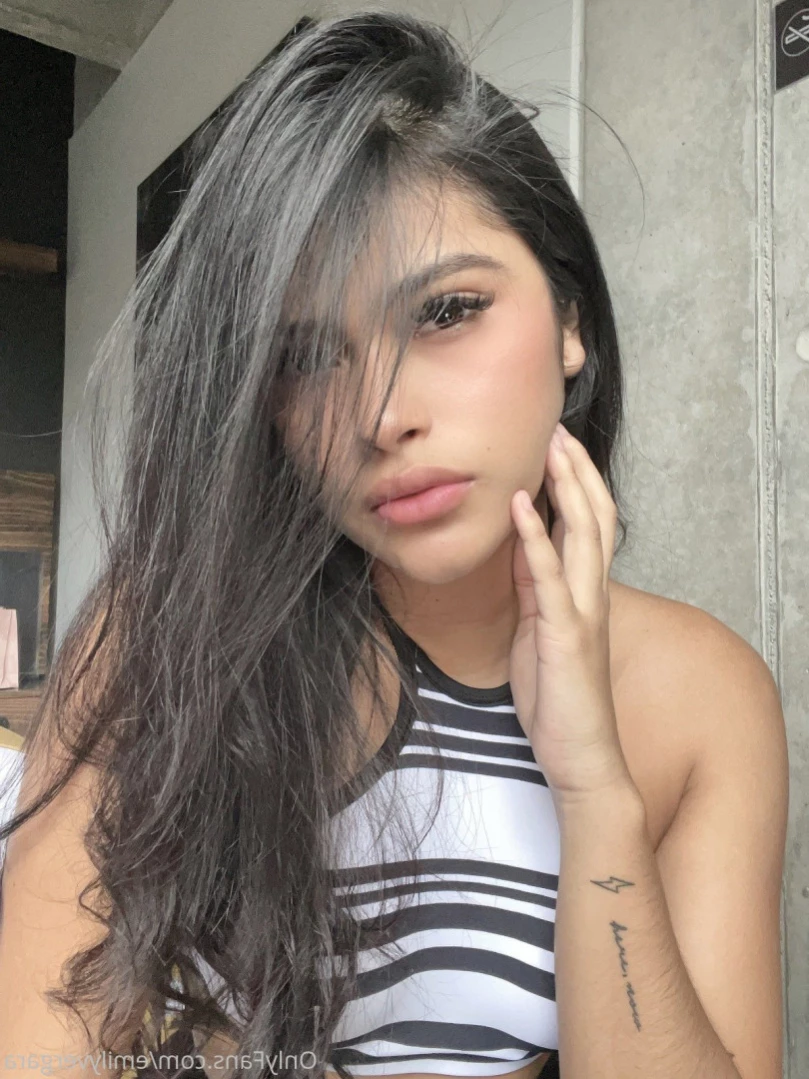 Bella 🌺 [ emilyvergara ] Onlyfans leaked photo 13989516 on Hotleaks.tv