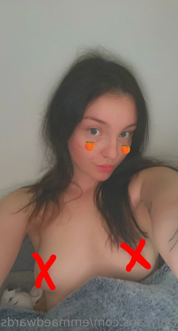 Emma Edwards [ emmaedwards1 ] Onlyfans leaked photo 14143945 on Hotleaks.tv