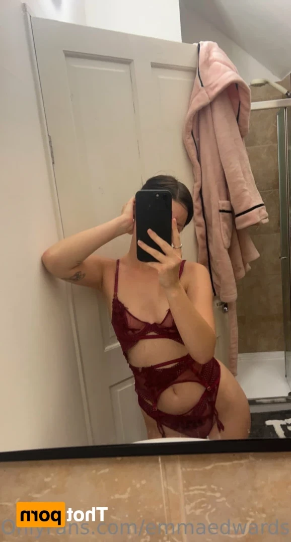Emma Edwards [ emmaedwards1 ] Onlyfans leaked photo 14808861 on Hotleaks.tv