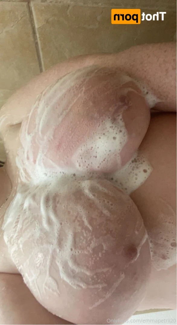 emmapetrii20 Onlyfans leaked photo 13930741 on Hotleaks.tv