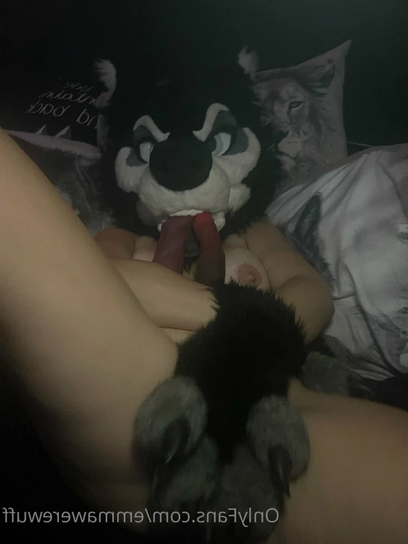 Emma [ emmawerewuff ] Onlyfans leaked photo 6322306 on Hotleaks.tv